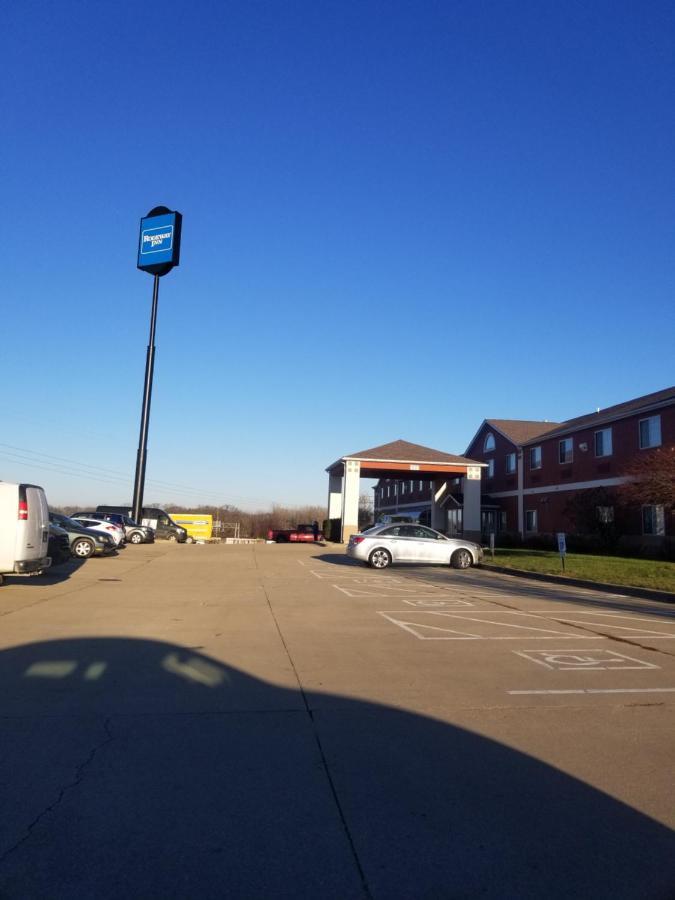 Rodeway Inn Urbana Champaign University Area Ngoại thất bức ảnh