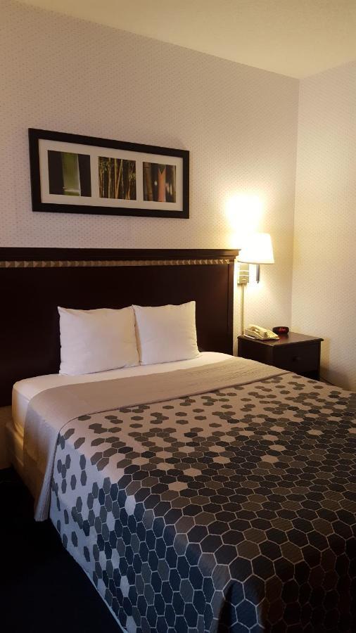 Rodeway Inn Urbana Champaign University Area Ngoại thất bức ảnh