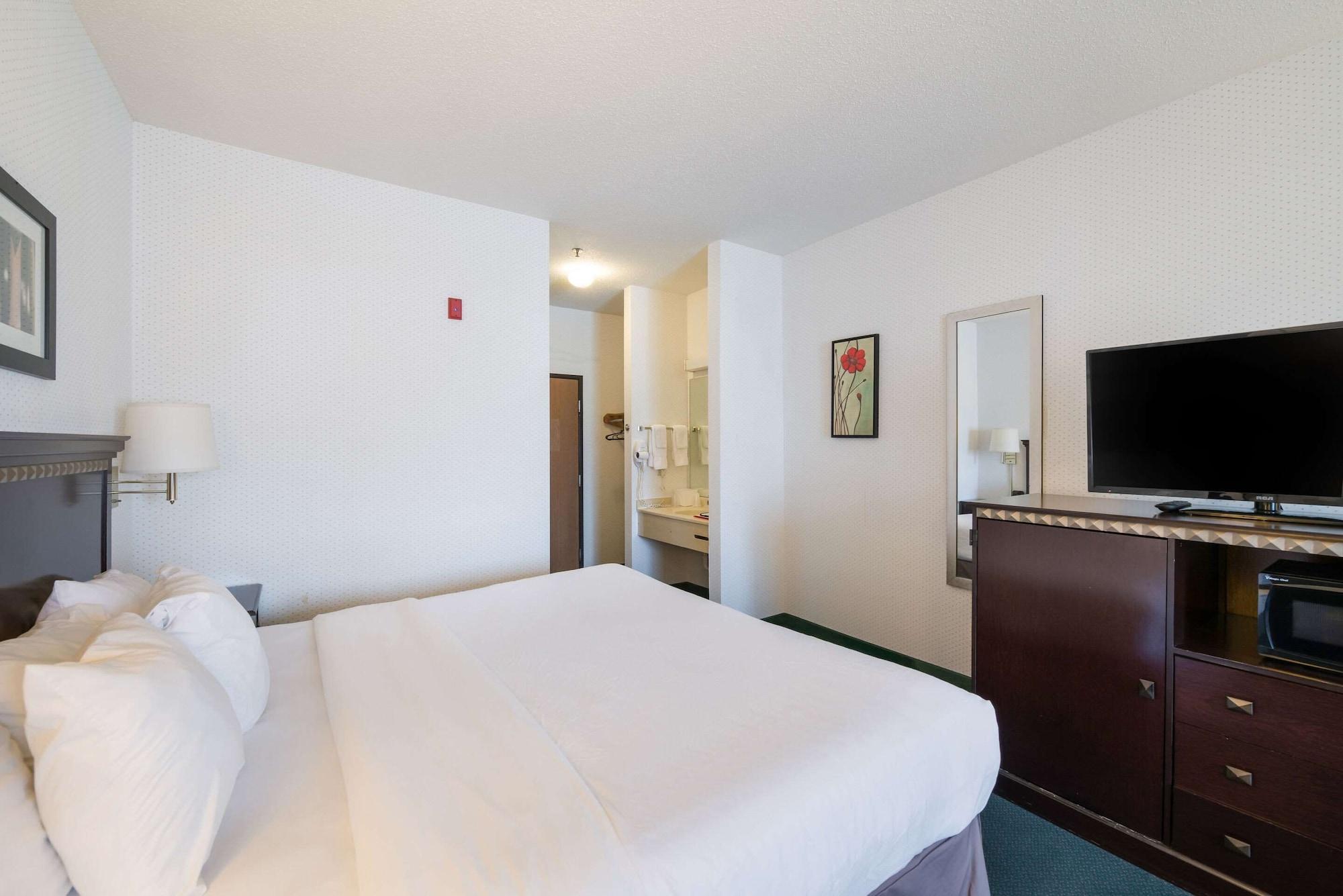 Rodeway Inn Urbana Champaign University Area Ngoại thất bức ảnh